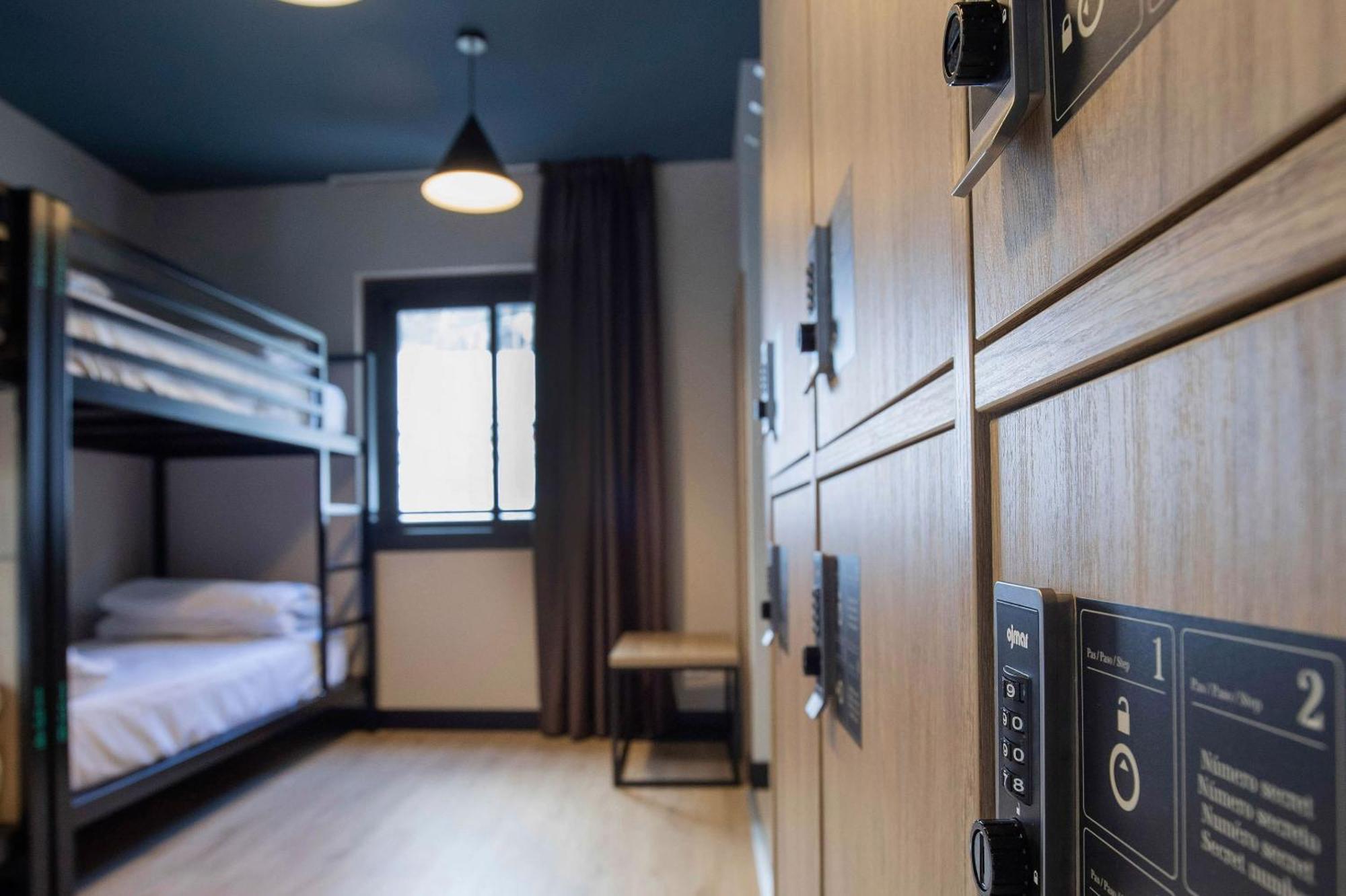 Font Andorra Hostel 马萨纳 外观 照片